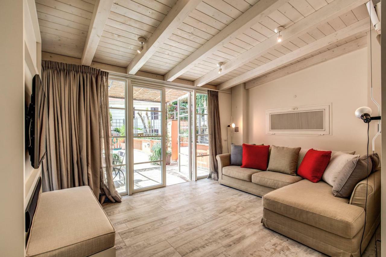 Luxuary Terrace Trastevere โรม ภายนอก รูปภาพ